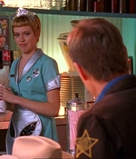 ROSWELL_-_E1X03_MONSTERS_057.jpg