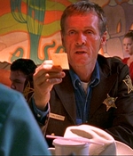ROSWELL_-_E1X03_MONSTERS_105.jpg