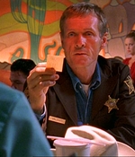 ROSWELL_-_E1X03_MONSTERS_106.jpg