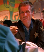 ROSWELL_-_E1X03_MONSTERS_110.jpg