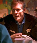 ROSWELL_-_E1X03_MONSTERS_131.jpg