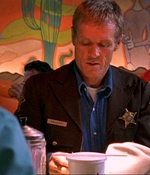 ROSWELL_-_E1X03_MONSTERS_147.jpg