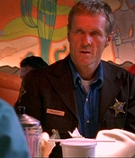 ROSWELL_-_E1X03_MONSTERS_153.jpg