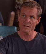 ROSWELL_-_E1X03_MONSTERS_162.jpg