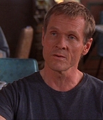 ROSWELL_-_E1X03_MONSTERS_180.jpg