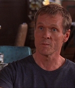 ROSWELL_-_E1X03_MONSTERS_185.jpg