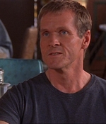 ROSWELL_-_E1X03_MONSTERS_219.jpg