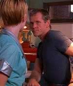 ROSWELL_-_E1X03_MONSTERS_234.jpg