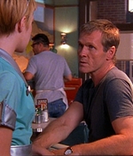 ROSWELL_-_E1X03_MONSTERS_246.jpg