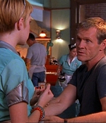 ROSWELL_-_E1X03_MONSTERS_274.jpg