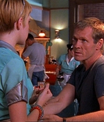 ROSWELL_-_E1X03_MONSTERS_275.jpg