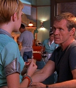 ROSWELL_-_E1X03_MONSTERS_276.jpg