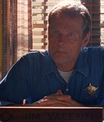 ROSWELL_-_E1X03_MONSTERS_357.jpg