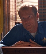 ROSWELL_-_E1X03_MONSTERS_374.jpg