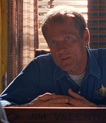 ROSWELL_-_E1X03_MONSTERS_376.jpg
