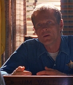 ROSWELL_-_E1X03_MONSTERS_382.jpg