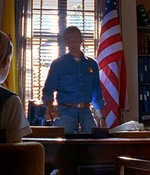 ROSWELL_-_E1X03_MONSTERS_407.jpg