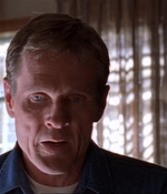 ROSWELL_-_E1X03_MONSTERS_511.jpg