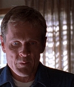 ROSWELL_-_E1X03_MONSTERS_513.jpg