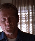 ROSWELL_-_E1X03_MONSTERS_517.jpg