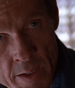 ROSWELL_-_E1X03_MONSTERS_553.jpg