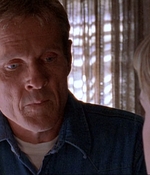 ROSWELL_-_E1X03_MONSTERS_620.jpg