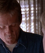 ROSWELL_-_E1X03_MONSTERS_621.jpg