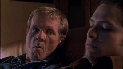 ROSWELL_-_E1X04_LEAVING_NORMAL_051.jpg