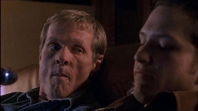 ROSWELL_-_E1X04_LEAVING_NORMAL_056.jpg