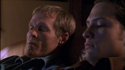 ROSWELL_-_E1X04_LEAVING_NORMAL_086.jpg