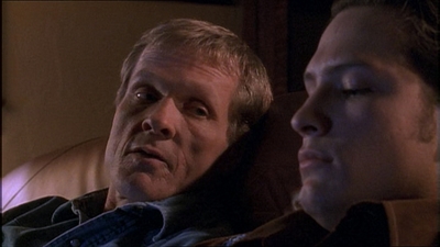 ROSWELL_-_E1X04_LEAVING_NORMAL_087.jpg