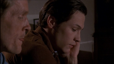 ROSWELL_-_E1X04_LEAVING_NORMAL_188.jpg