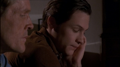 ROSWELL_-_E1X04_LEAVING_NORMAL_193.jpg