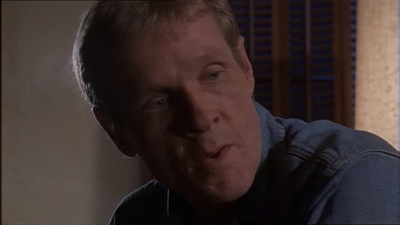 ROSWELL_-_E1X04_LEAVING_NORMAL_279.jpg