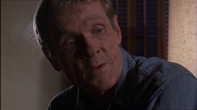 ROSWELL_-_E1X04_LEAVING_NORMAL_286.jpg