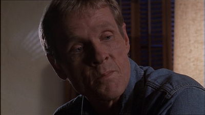 ROSWELL_-_E1X04_LEAVING_NORMAL_297.jpg