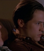 ROSWELL_-_E1X04_LEAVING_NORMAL_118.jpg