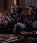 ROSWELL_-_E1X04_LEAVING_NORMAL_142.jpg