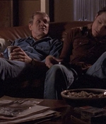 ROSWELL_-_E1X04_LEAVING_NORMAL_154.jpg
