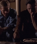 ROSWELL_-_E1X04_LEAVING_NORMAL_171.jpg