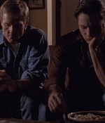 ROSWELL_-_E1X04_LEAVING_NORMAL_176.jpg