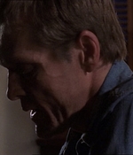 ROSWELL_-_E1X04_LEAVING_NORMAL_273.jpg