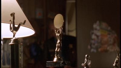 ROSWELL_-_E1X06_285_SOUTH_006.jpg