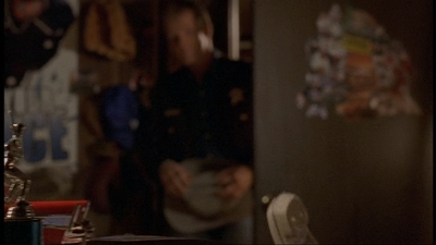 ROSWELL_-_E1X06_285_SOUTH_017.jpg