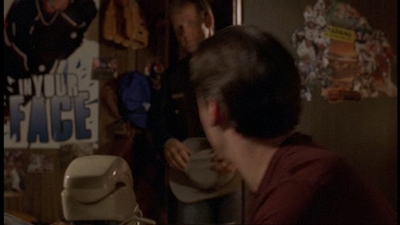 ROSWELL_-_E1X06_285_SOUTH_031.jpg