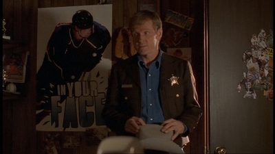 ROSWELL_-_E1X06_285_SOUTH_092.jpg