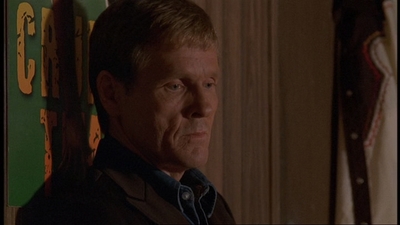 ROSWELL_-_E1X06_285_SOUTH_119.jpg