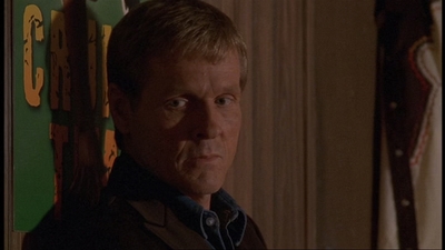 ROSWELL_-_E1X06_285_SOUTH_131.jpg