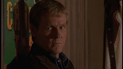 ROSWELL_-_E1X06_285_SOUTH_136.jpg