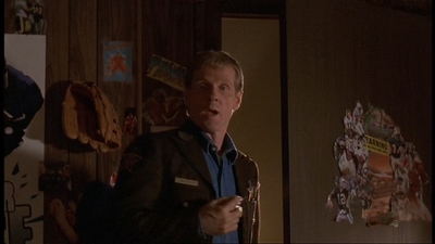 ROSWELL_-_E1X06_285_SOUTH_162.jpg